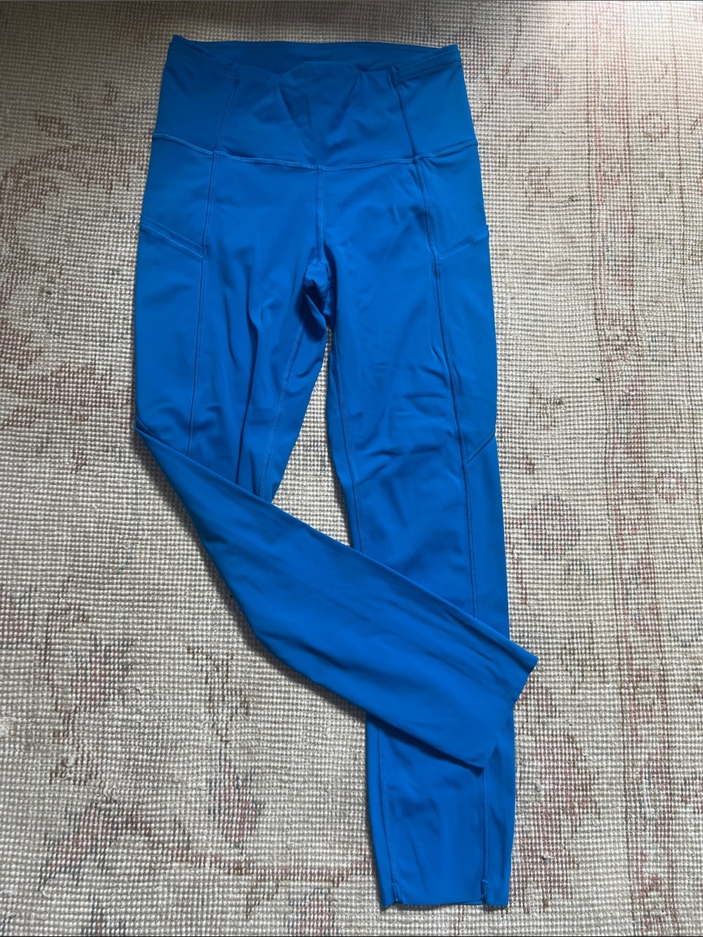 Lululemon yoga pants